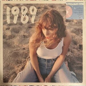 Taylor Swift 1989 Vinyl - White and Blue